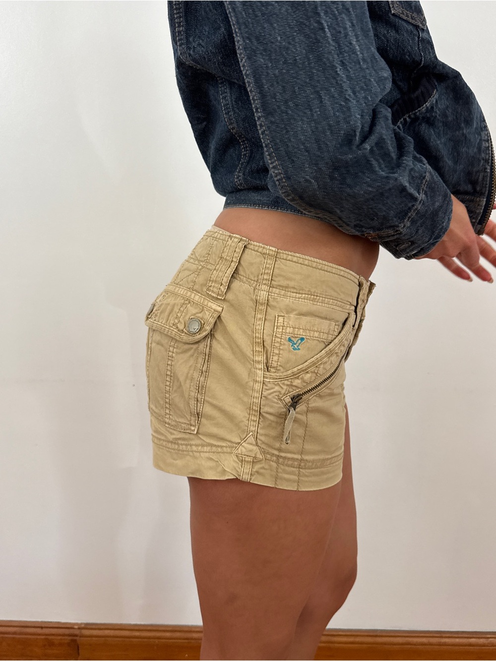 American Eagle Outfitters Tan Cargo mini Zip-Front Shorts
